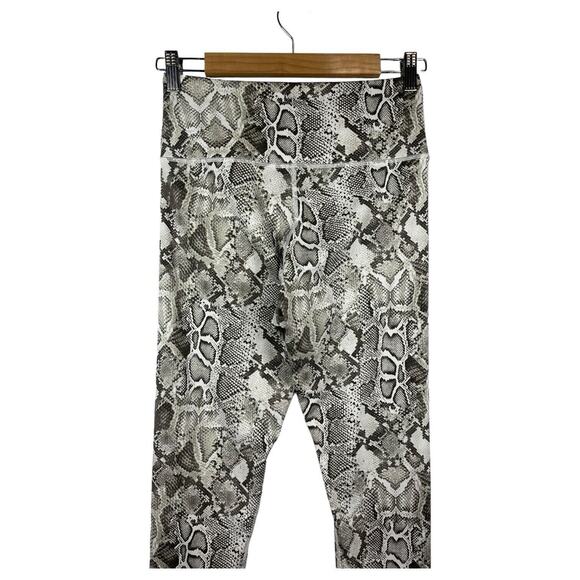 Victorias Secret Leggings Womens 12 Cloud Crossover Snake Ankle Pants Gray - Picture 9 of 15